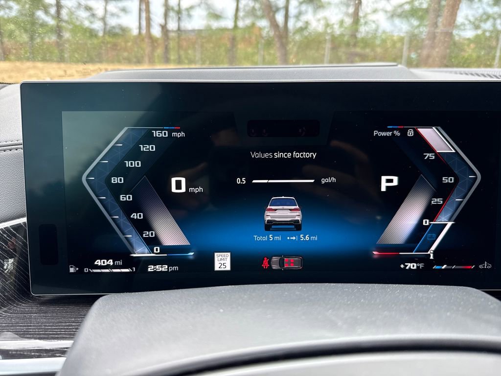 New 2026 BMW X7 M60i image 14