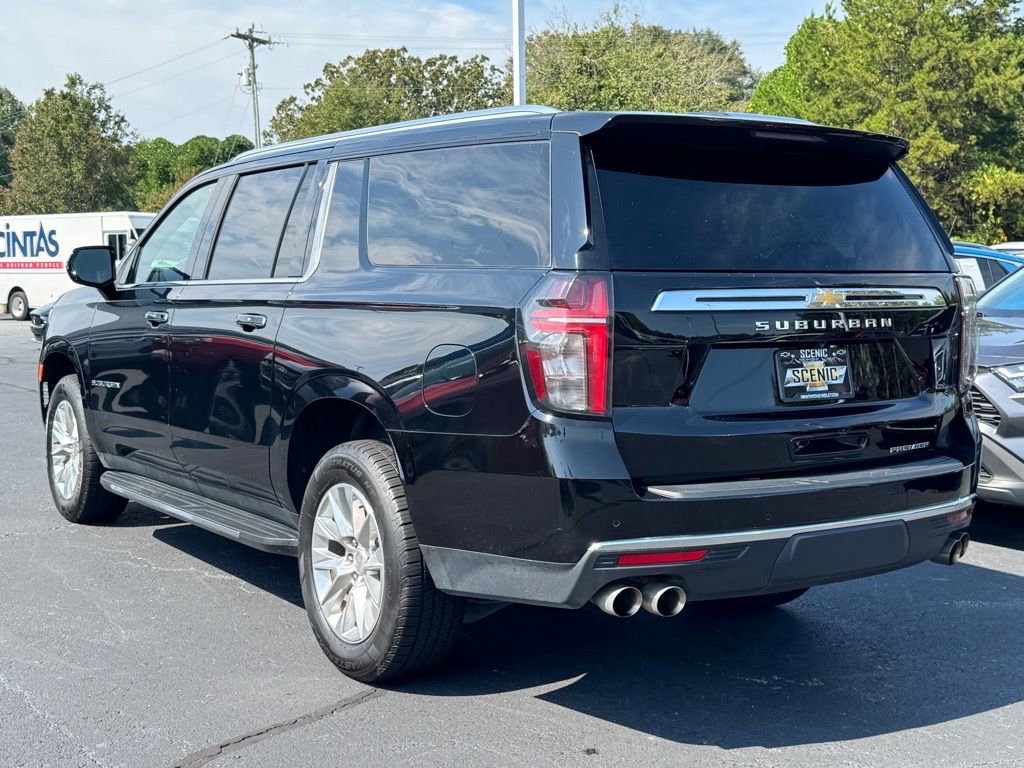 Used 2024 Chevrolet Suburban Premier image 5