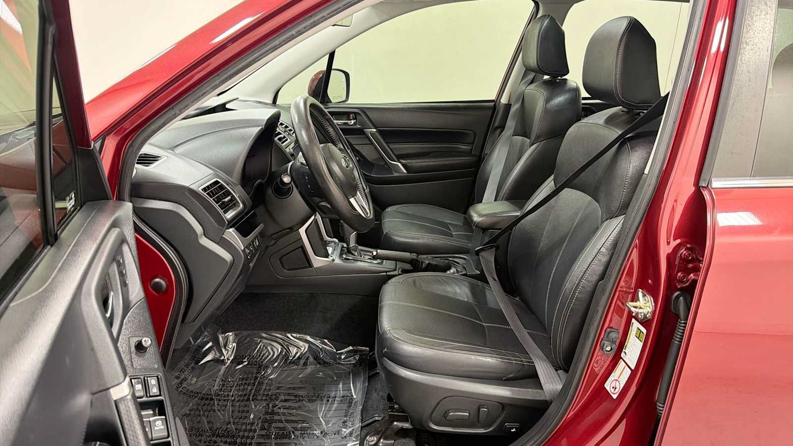 Used 2017 Subaru Forester 2.5i Touring AWD/4WD image 13