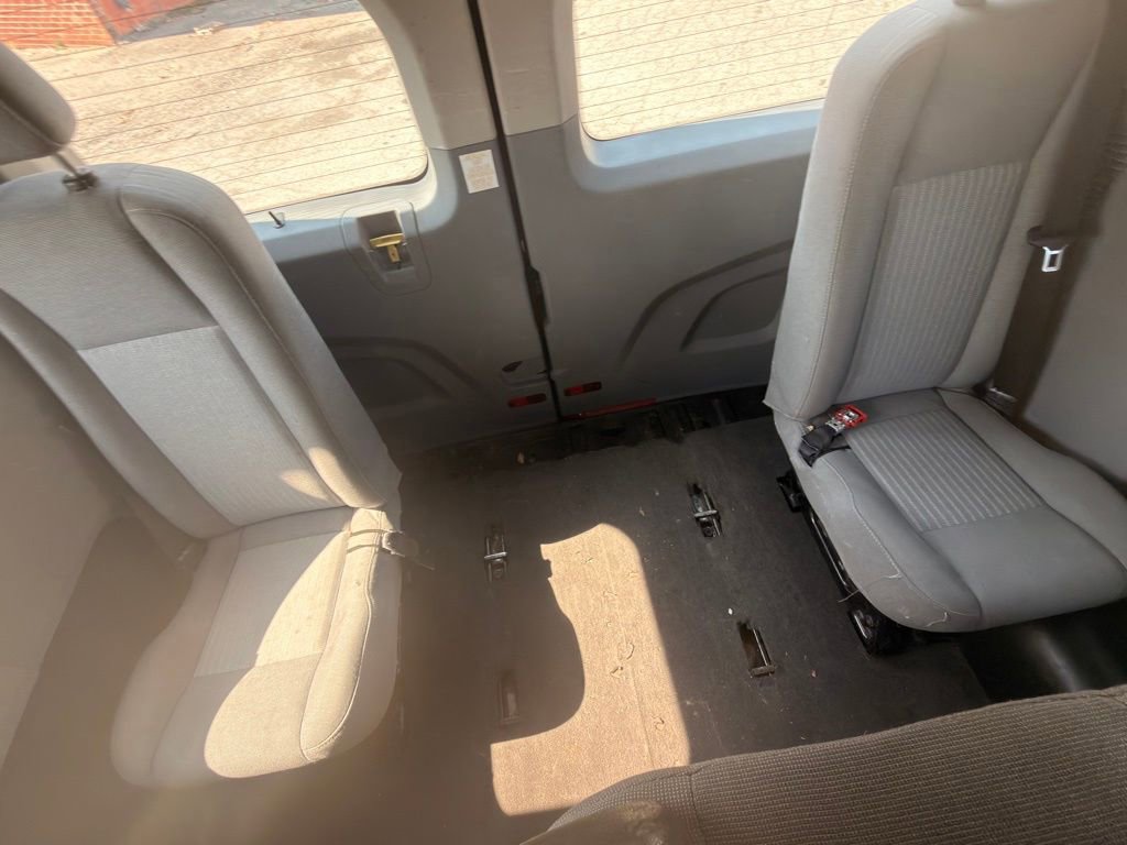 Used 2023 Ford Transit 350 XLT image 24