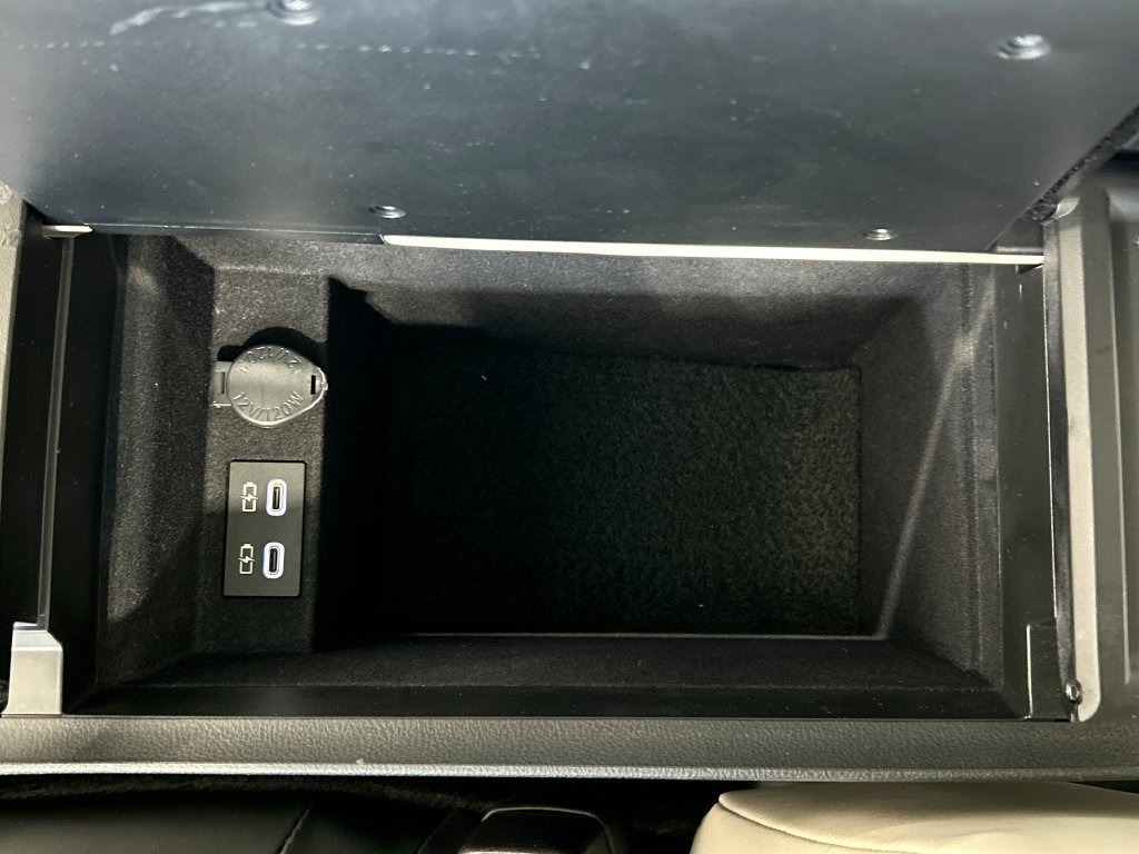 Used 2024 Lexus ES 300h w/ Premium Package FWD image 22