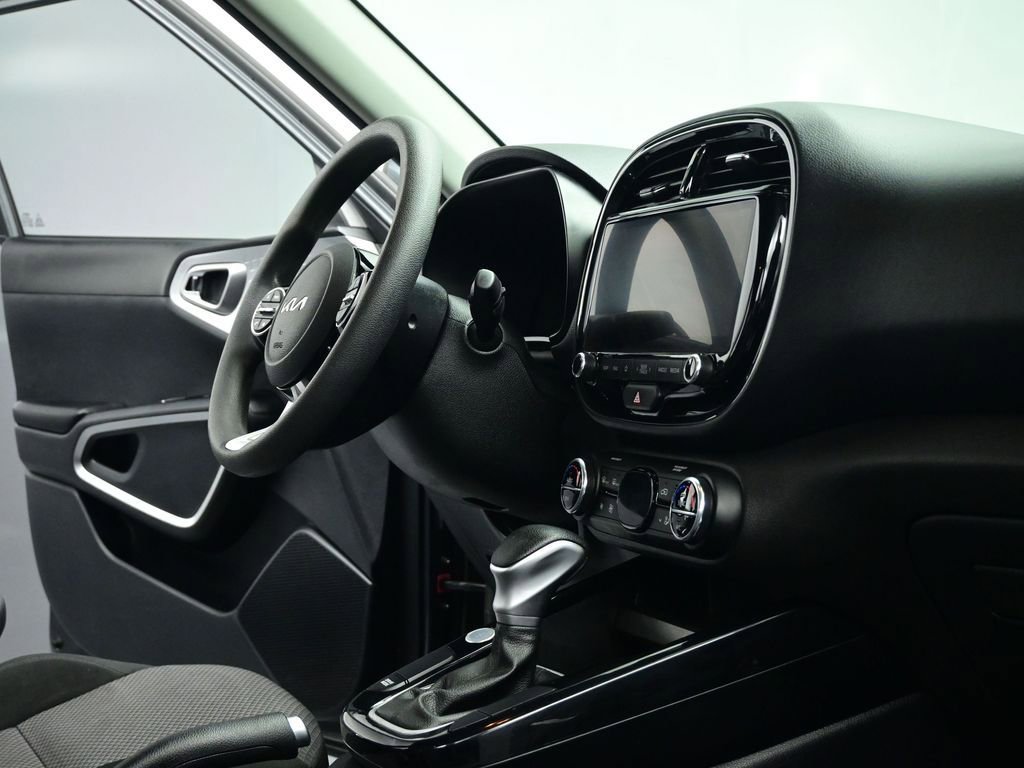 Used 2024 Kia Soul S image 63
