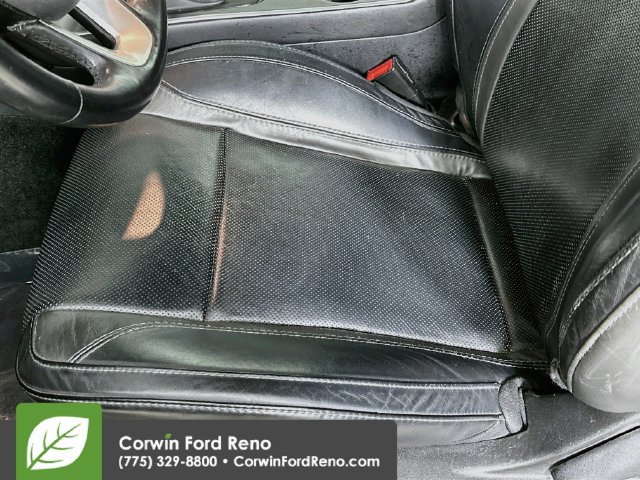 Used 2015 Dodge Challenger R/T Plus RWD image 23