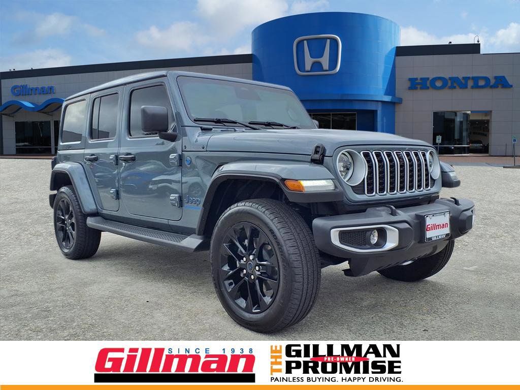 Used 2025 Jeep Wrangler Sahara