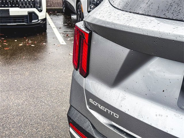 Certified 2025 Kia Sorento SX Prestige image 11