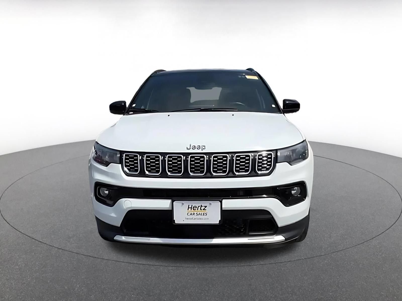 Used 2025 Jeep Compass Limited AWD/4WD image 4