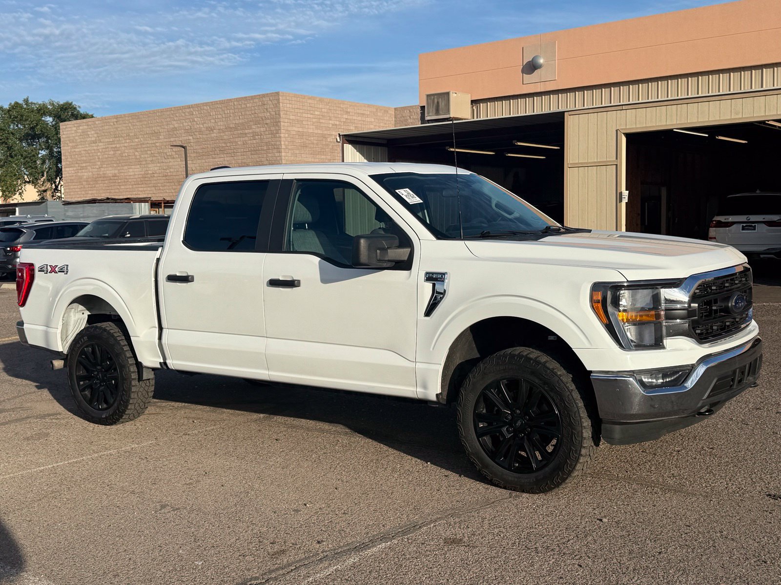 Used 2023 Ford F150 XLT AWD/4WD image 3