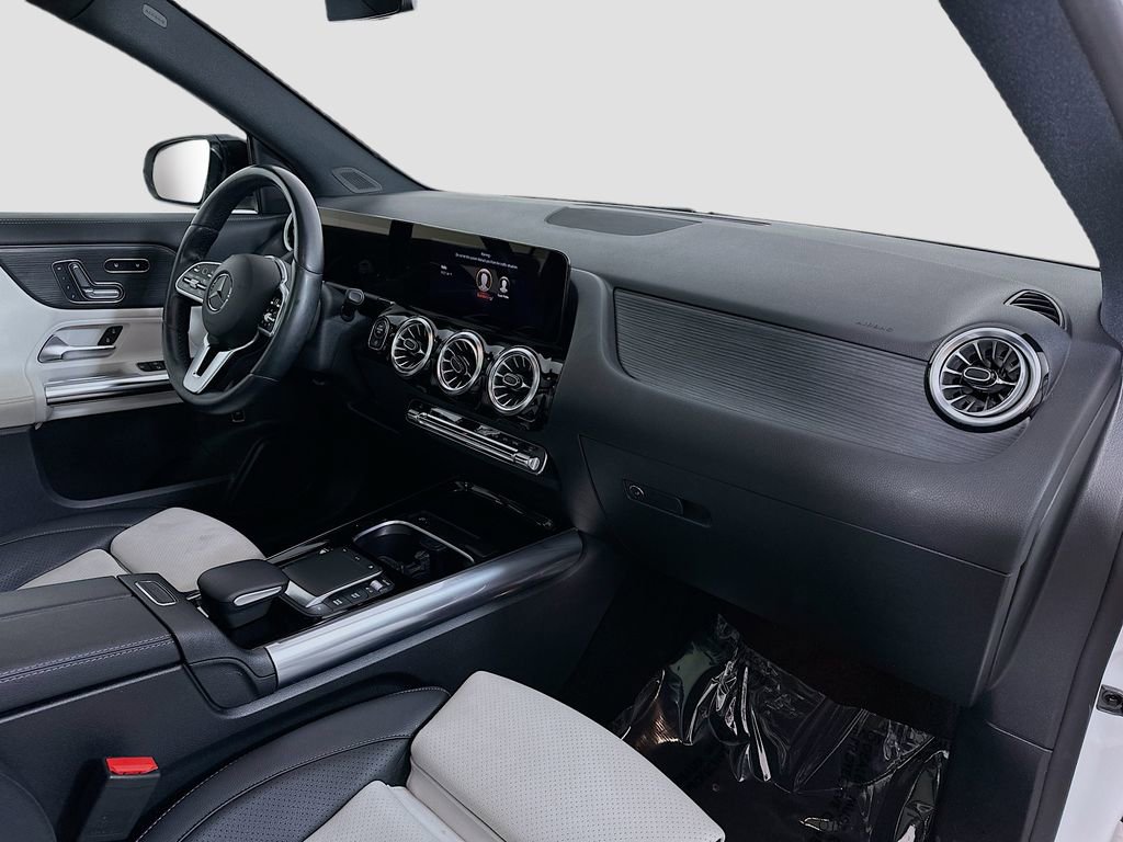 Used 2023 Mercedes-Benz GLA 250 image 29