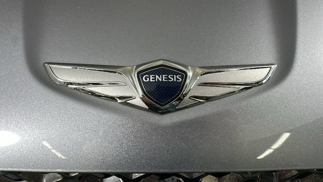 Used 2024 Genesis GV70 2.5T w/ Advanced Package AWD/4WD image 9