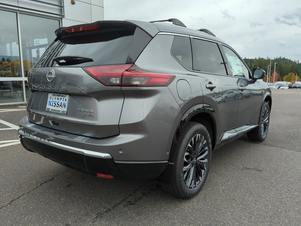 New 2026 Nissan Rogue Platinum image 5