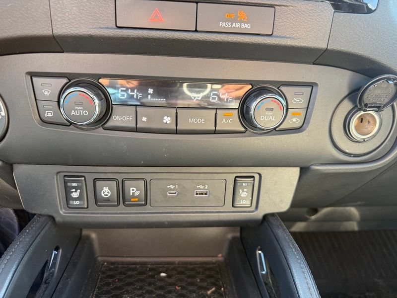 Used 2022 Nissan Frontier PRO-4X w/ Pro-4X Premium Package AWD/4WD image 14