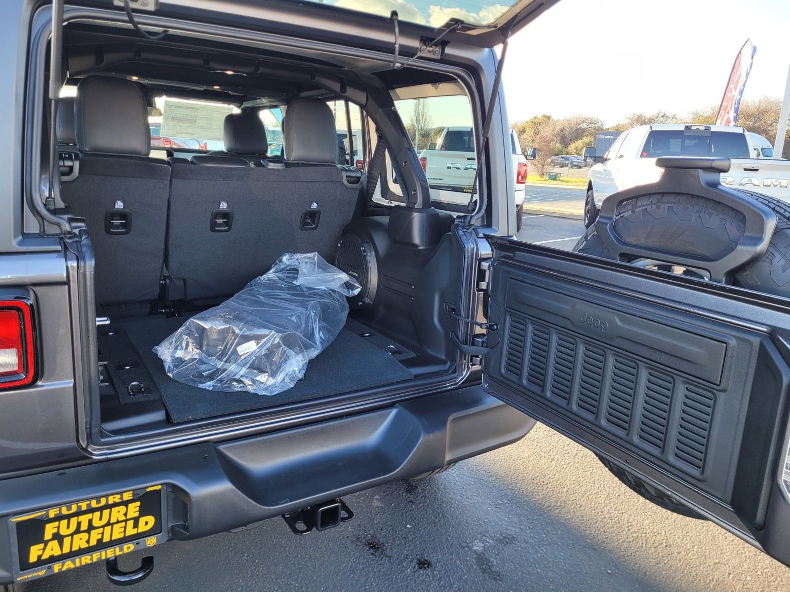 New 2026 Jeep Wrangler Unlimited Sport AWD/4WD image 17
