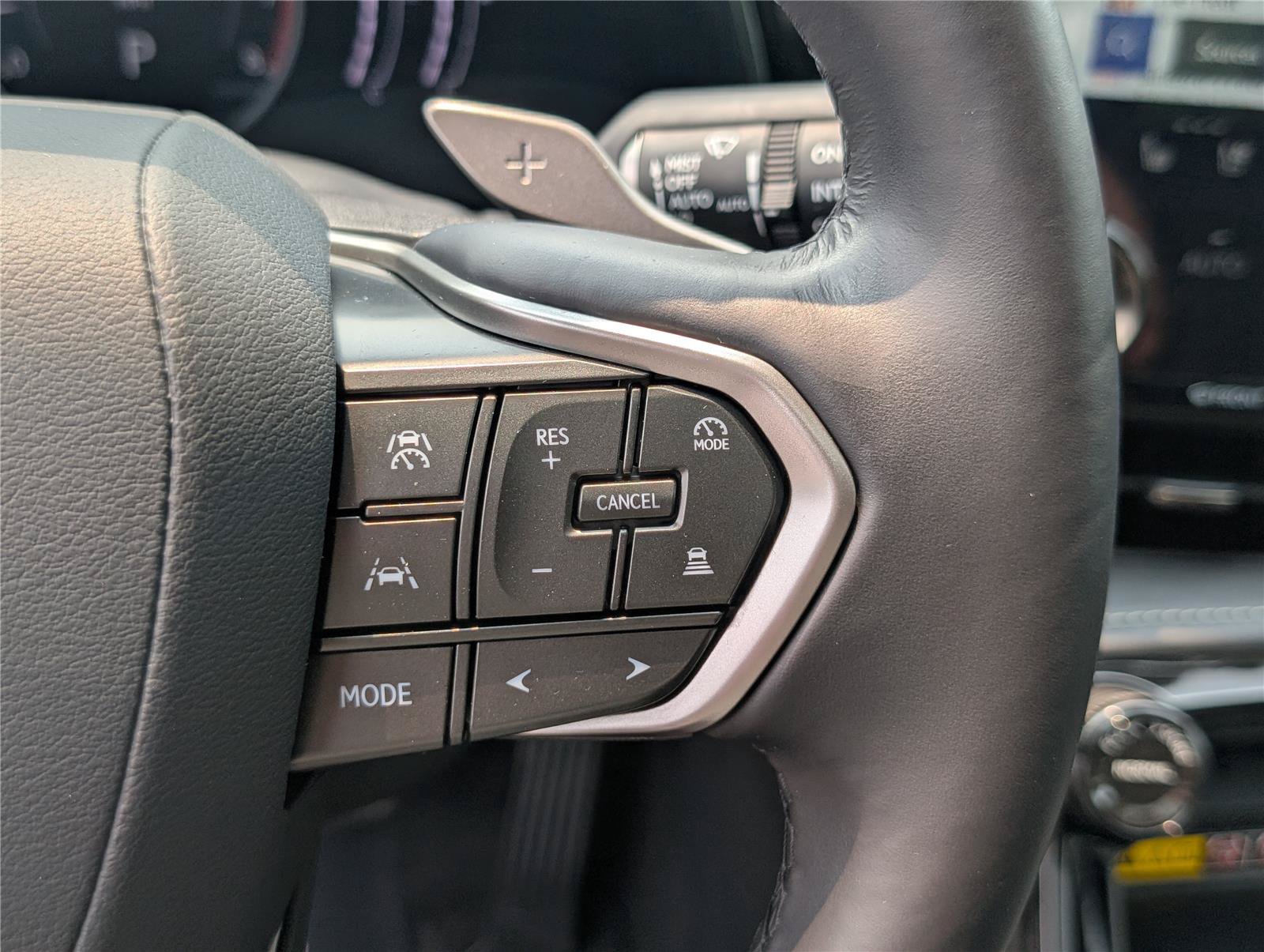 Certified 2025 Lexus NX 350 AWD w/ Accessory Package (2T) image 24