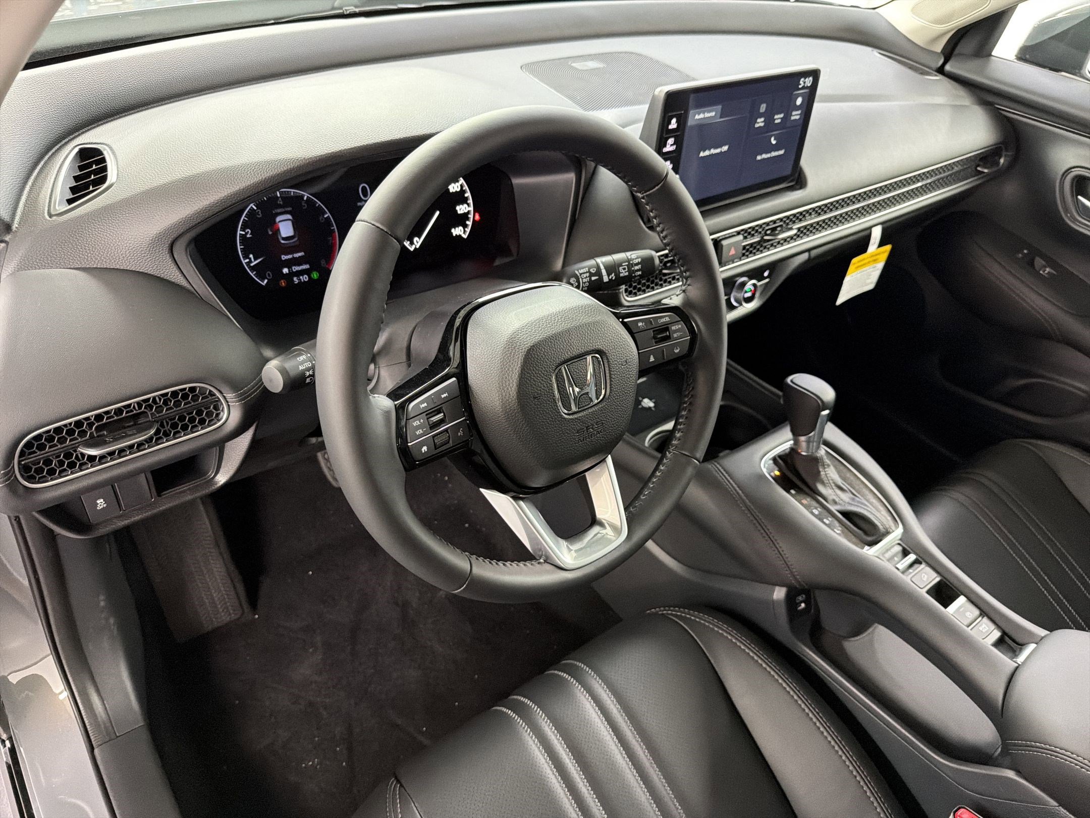 New 2026 Honda HR-V EX-L image 4