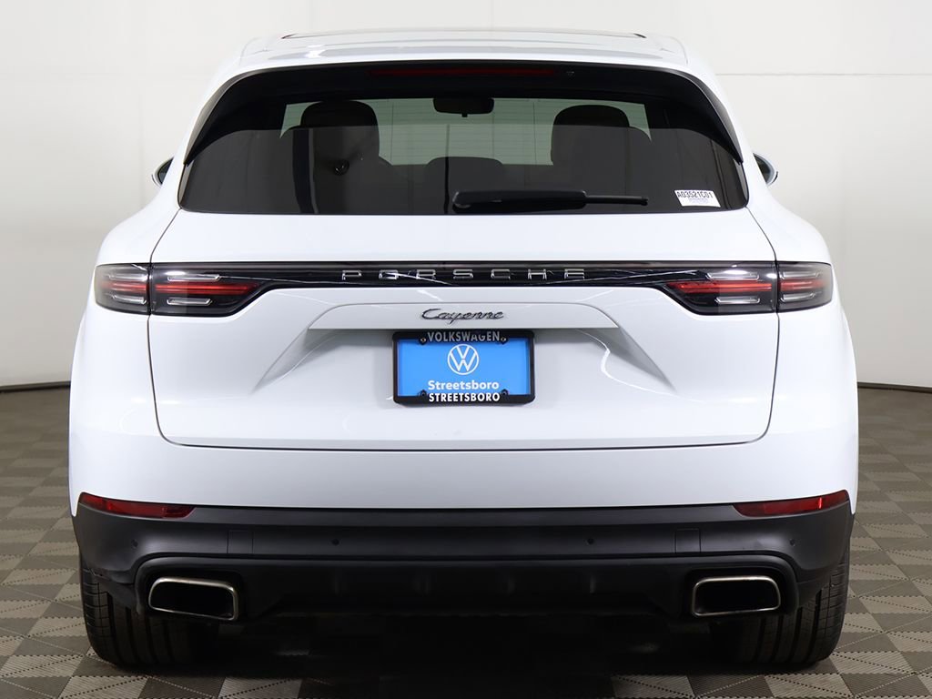 Used 2023 Porsche Cayenne AWD/4WD image 15