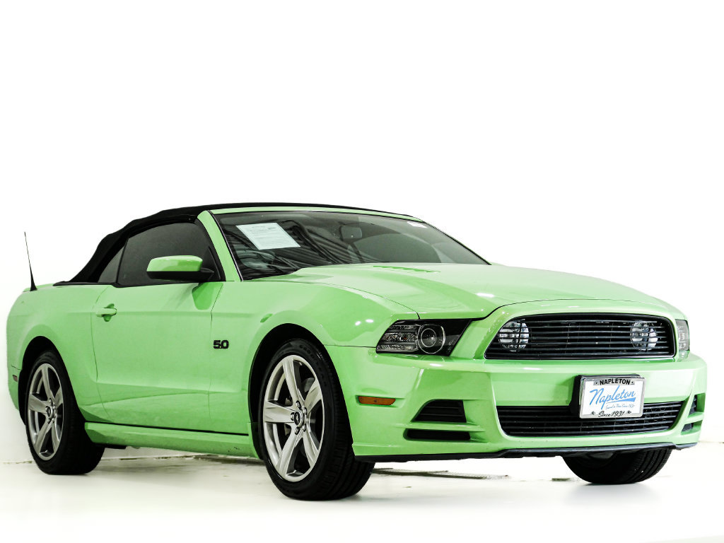 Used 2013 Ford Mustang GT Premium w/ Electronics Pkg RWD image 1
