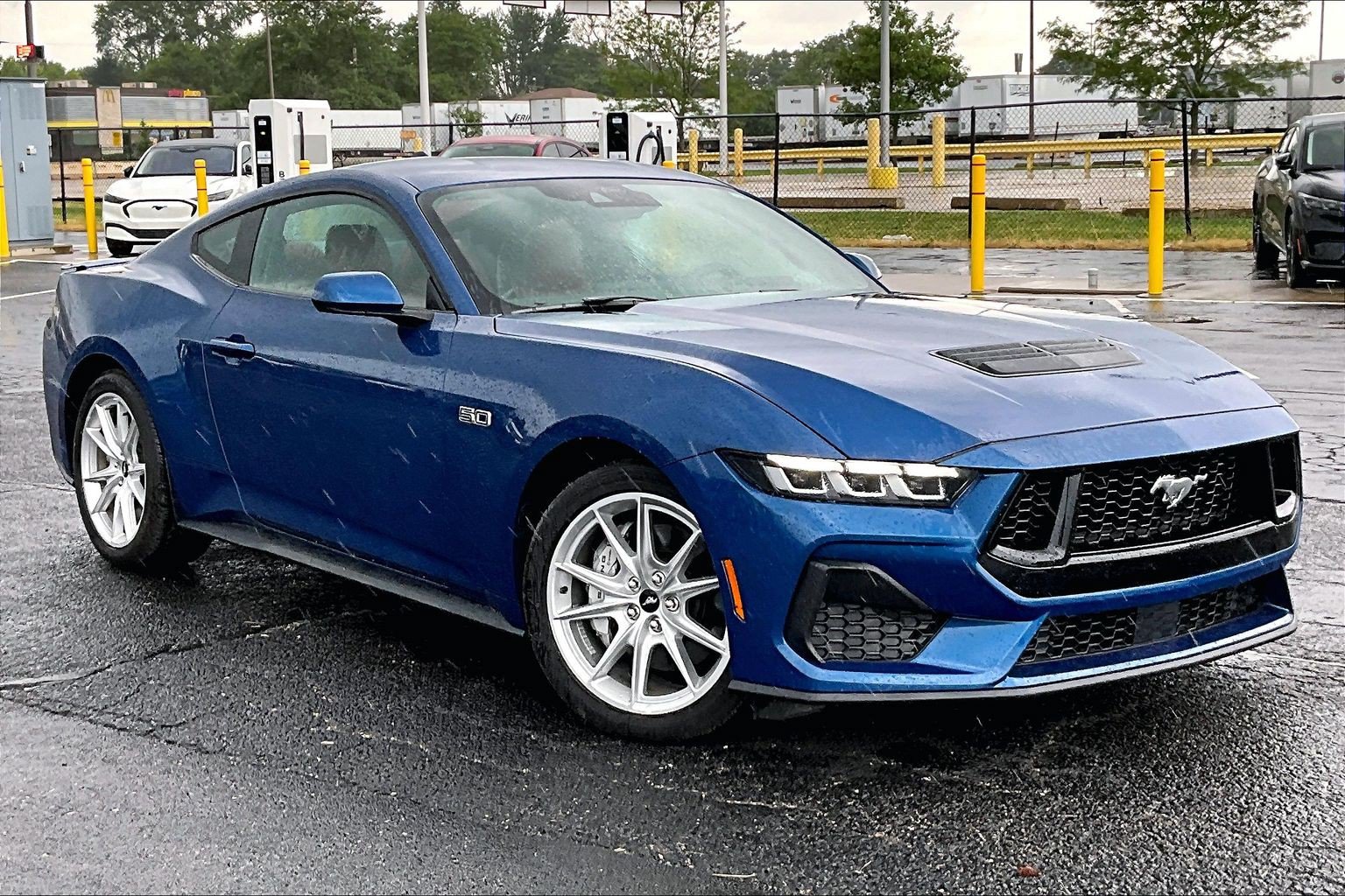 Used 2024 Ford Mustang GT Premium RWD image 36