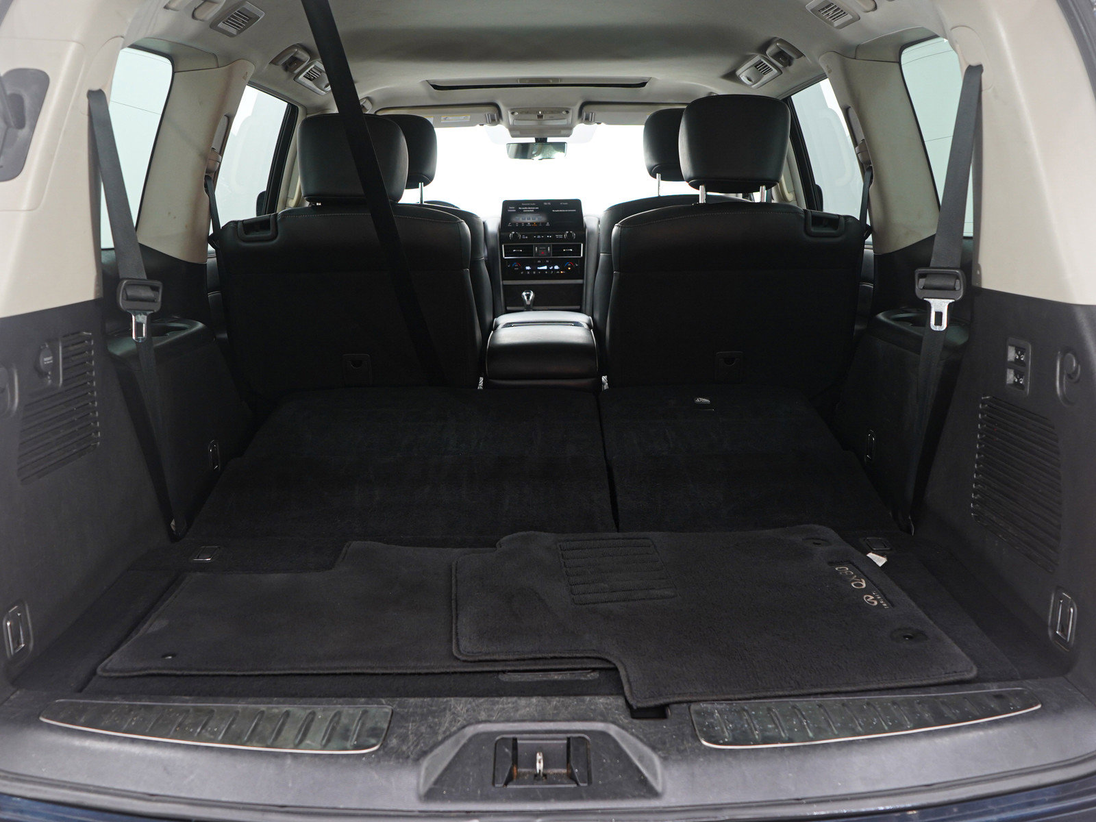 Used 2022 INFINITI QX80 Luxe image 9