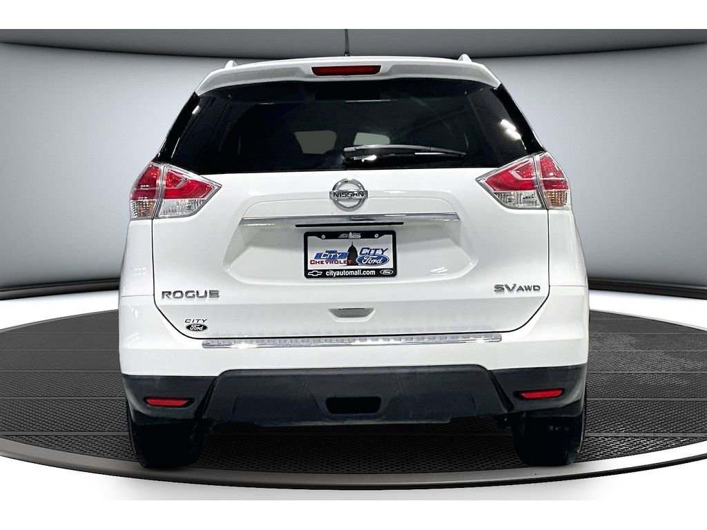 Used 2016 Nissan Rogue SV image 5