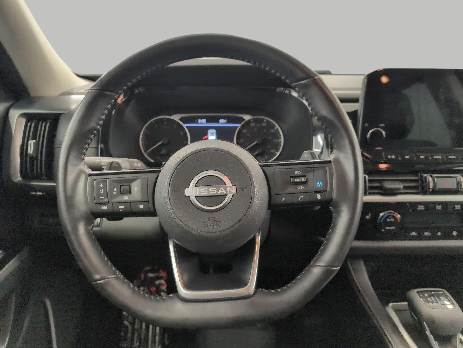 Used 2025 Nissan Pathfinder SL w/ Cargo Package AWD/4WD image 6