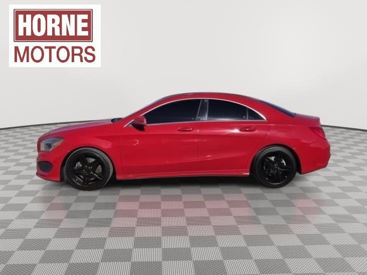 Used 2014 Mercedes-Benz CLA 250 image 4