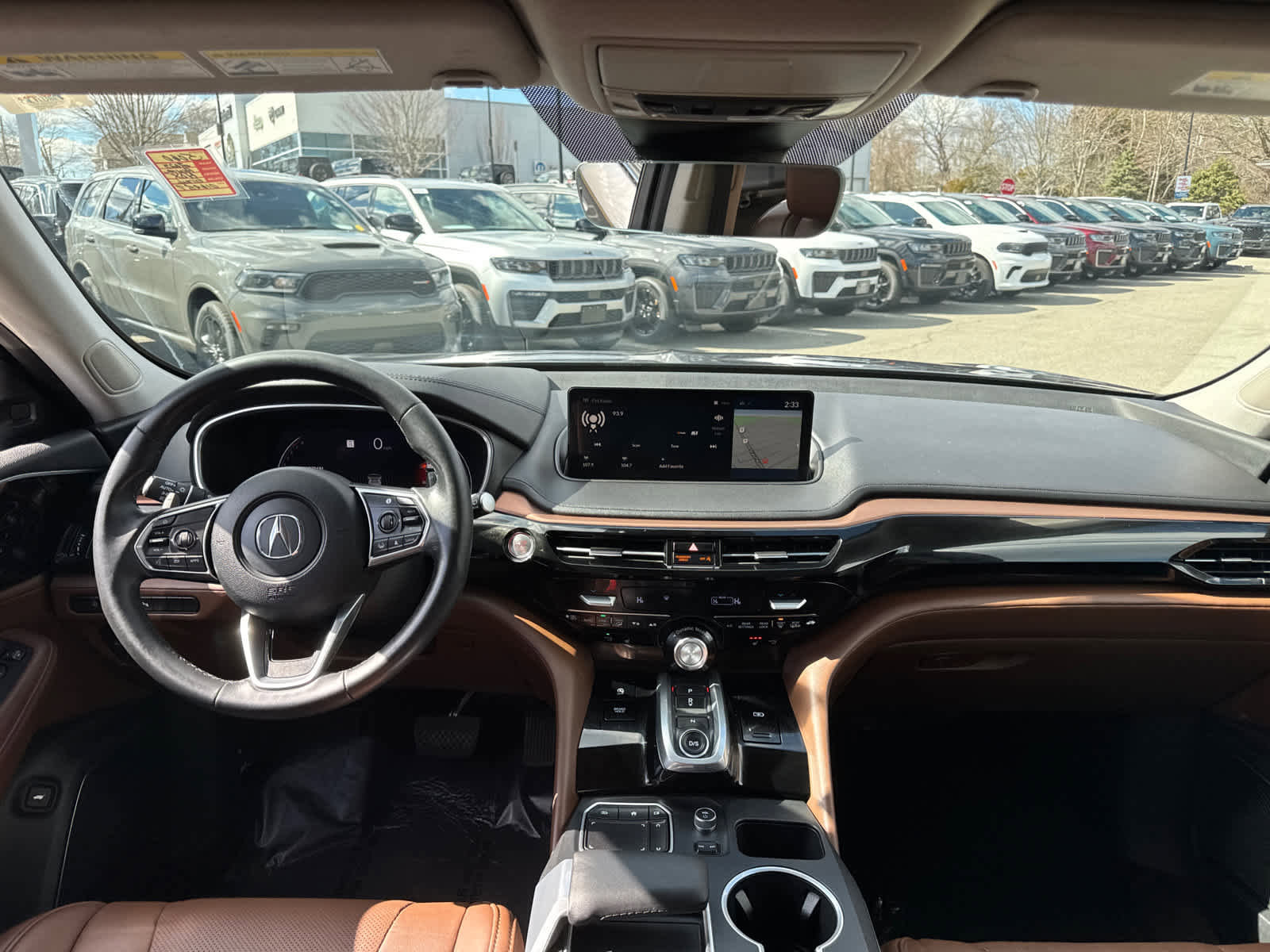 Used 2023 Acura MDX SH-AWD w/ Technology Package image 30