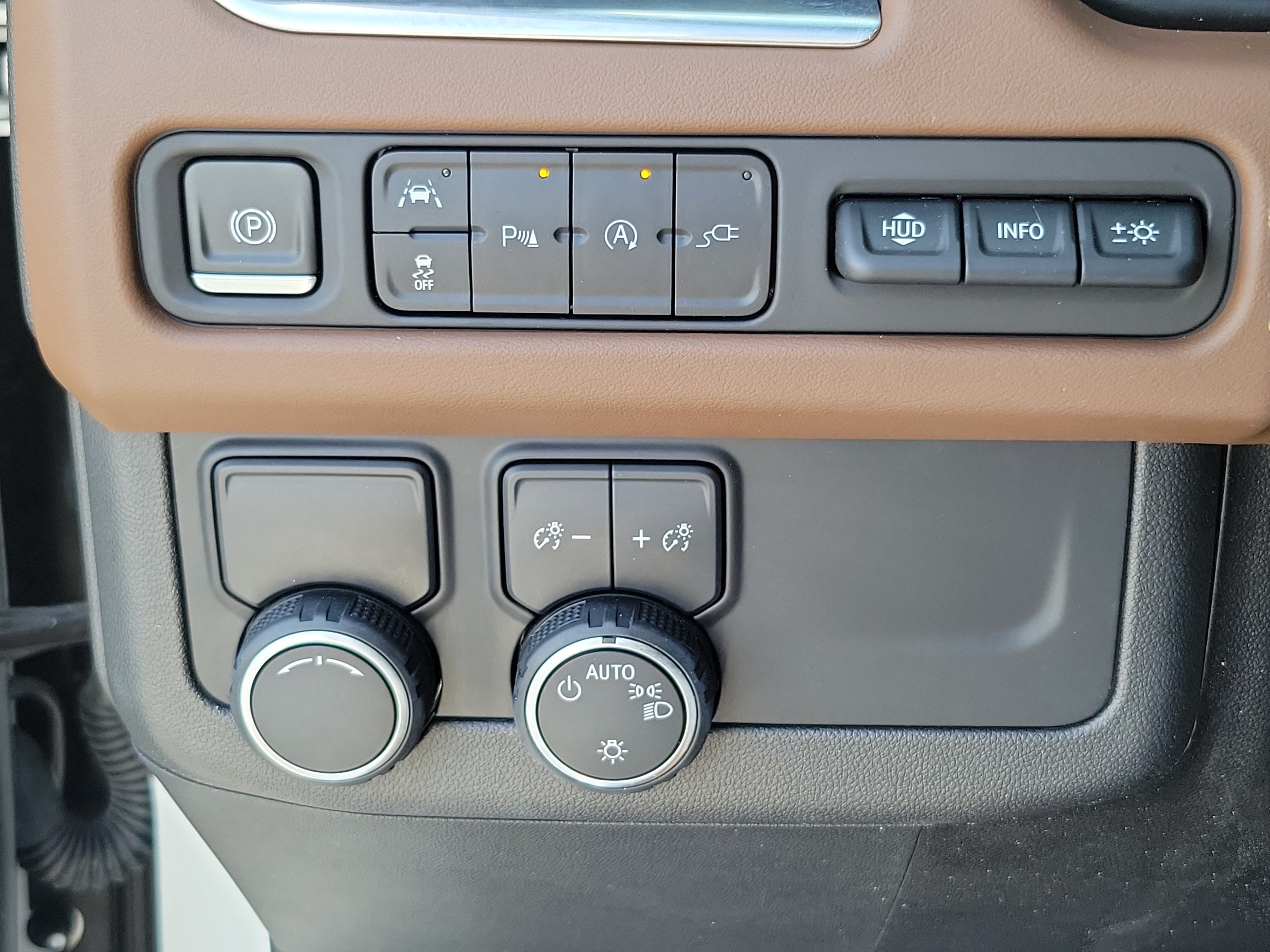 Used 2021 Chevrolet Tahoe High Country RWD image 19