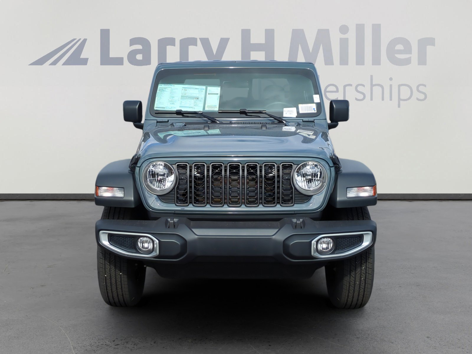 New 2026 Jeep Gladiator Sport image 8