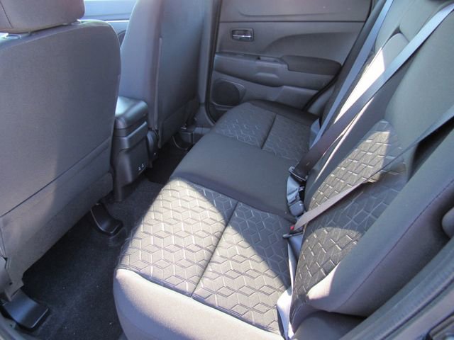New 2026 Mitsubishi Outlander Sport LE AWD/4WD image 15