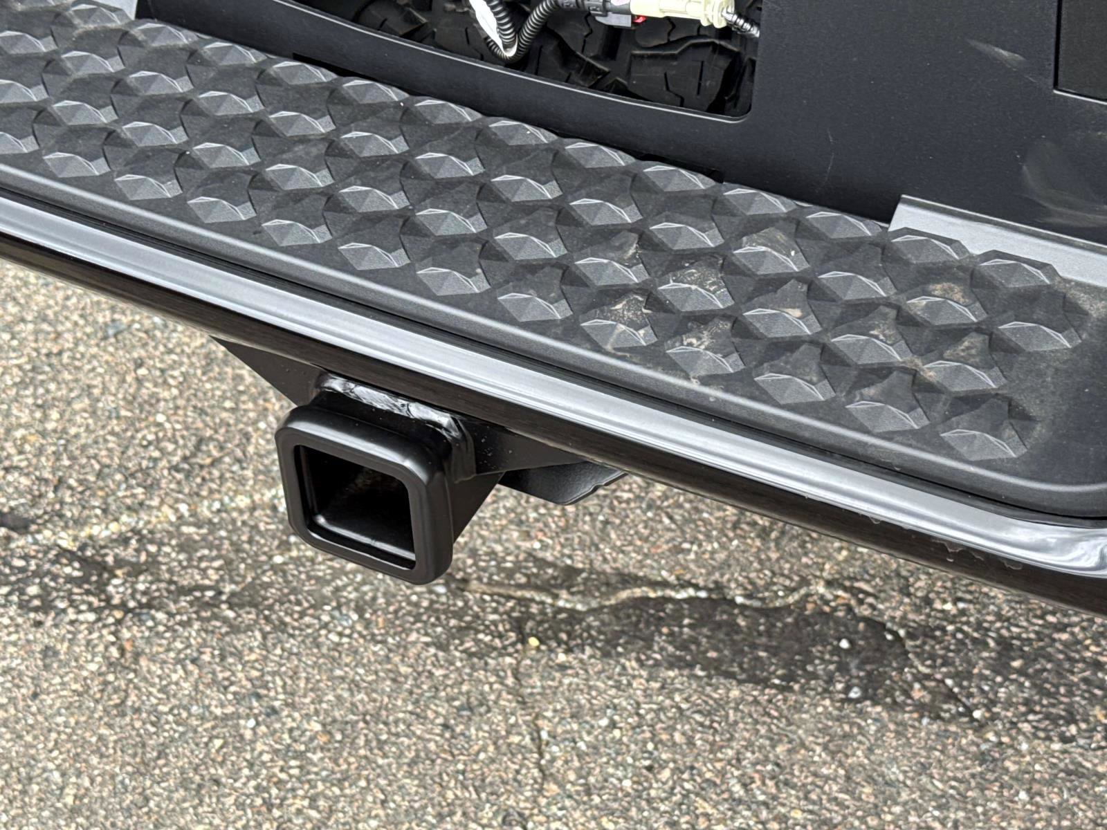 New 2026 Chevrolet Colorado ZR2 w/ Technology Package image 8