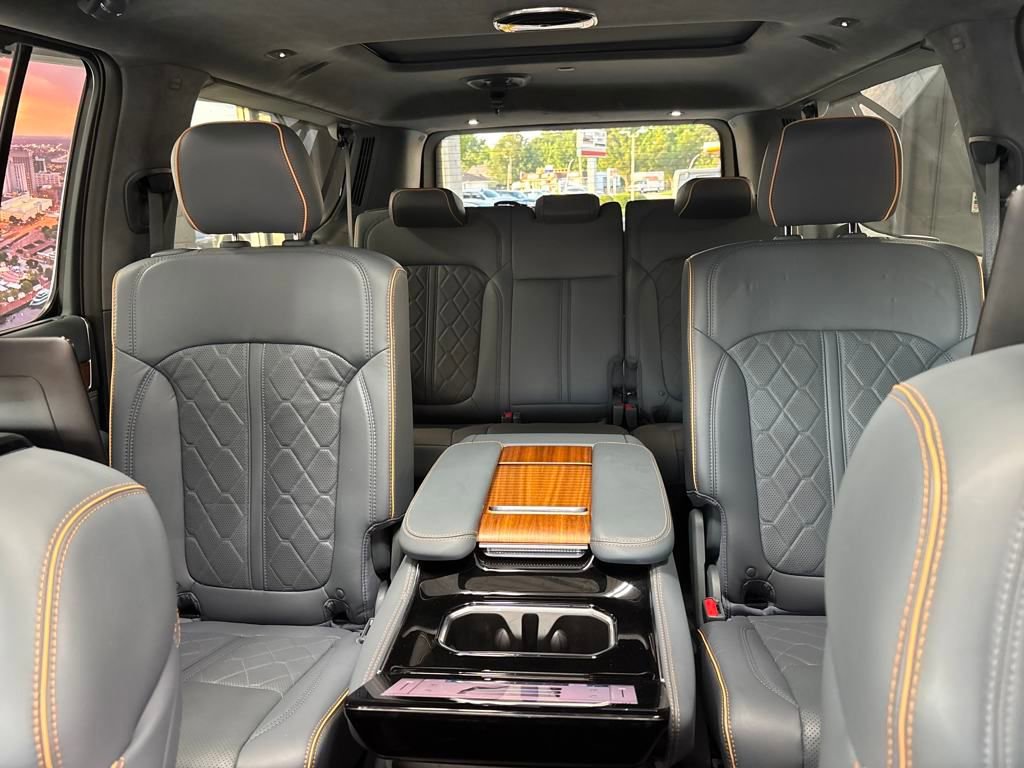 New 2024 Jeep Grand Wagoneer L Series III w/ Rear Seat Video Group 1 image 31