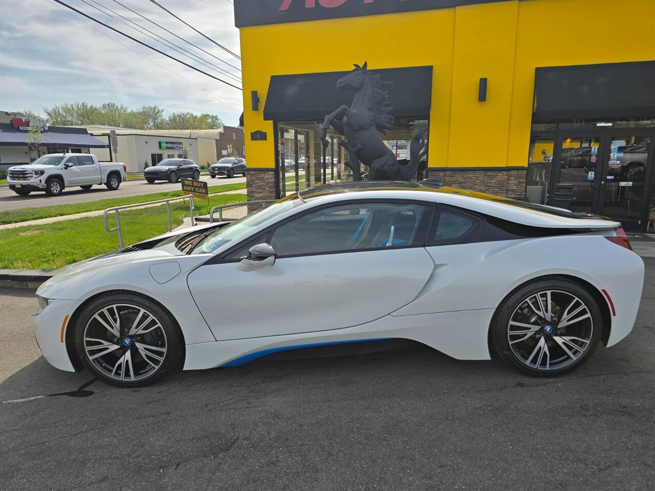 Used 2016 BMW i8 image 27