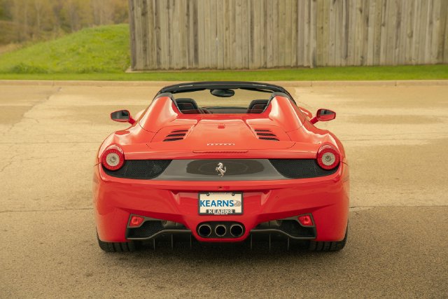 Used 2014 Ferrari 458 Spider RWD image 35