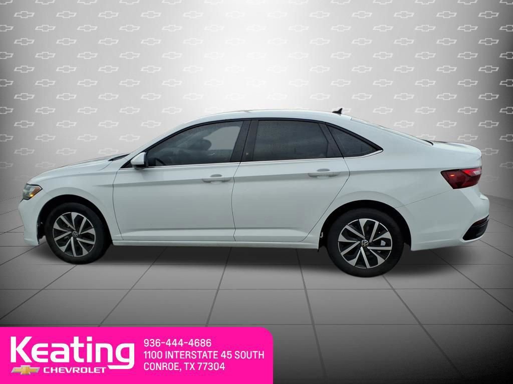 Used 2024 Volkswagen Jetta S image 8