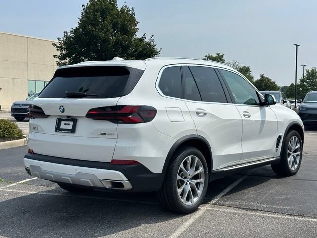 Used 2026 BMW X5 xDrive40i AWD/4WD image 7