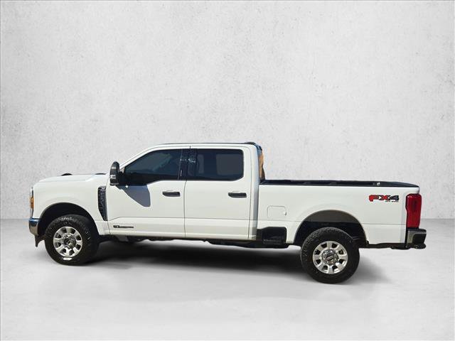 Used 2024 Ford F250 XLT w/ FX4 Off-Road Package AWD/4WD image 9