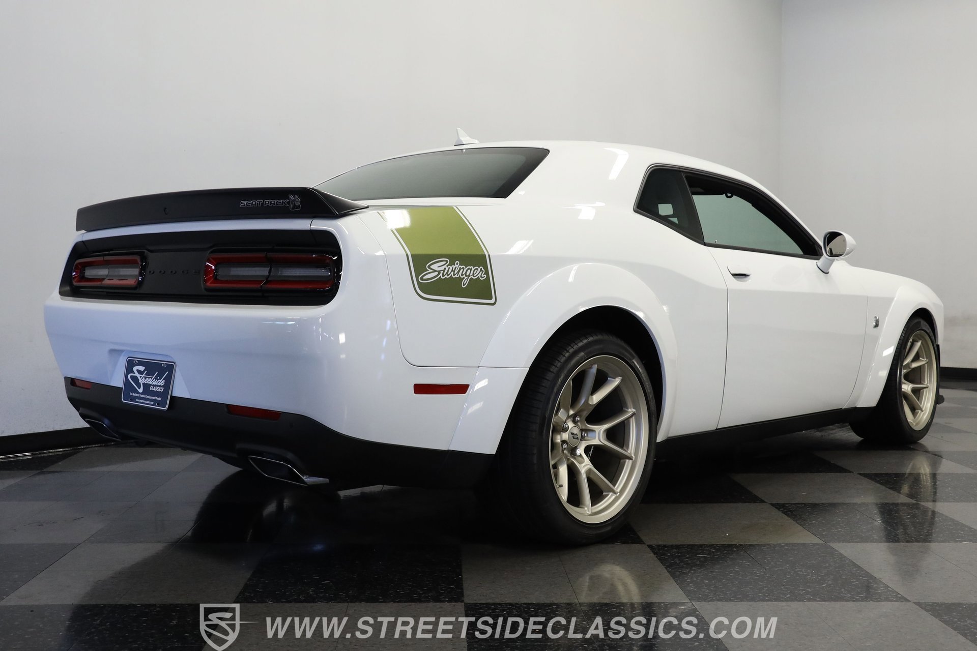 Used 2023 Dodge Challenger R/T Scat Pack image 25
