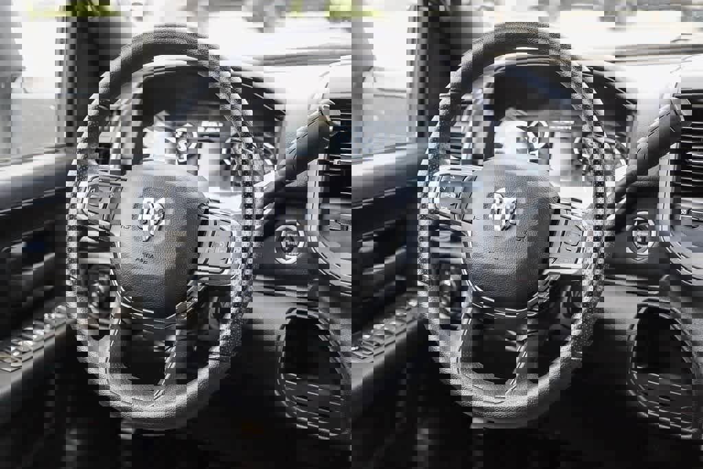 New 2023 RAM 5500 Tradesman image 16