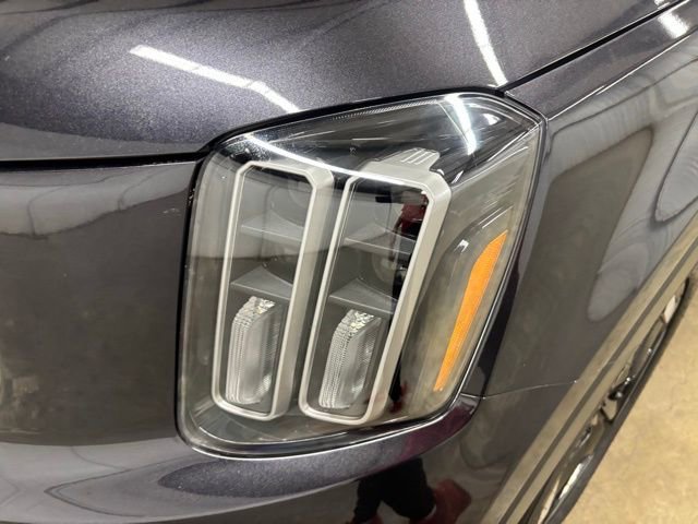 Used 2025 Kia Telluride S FWD image 8