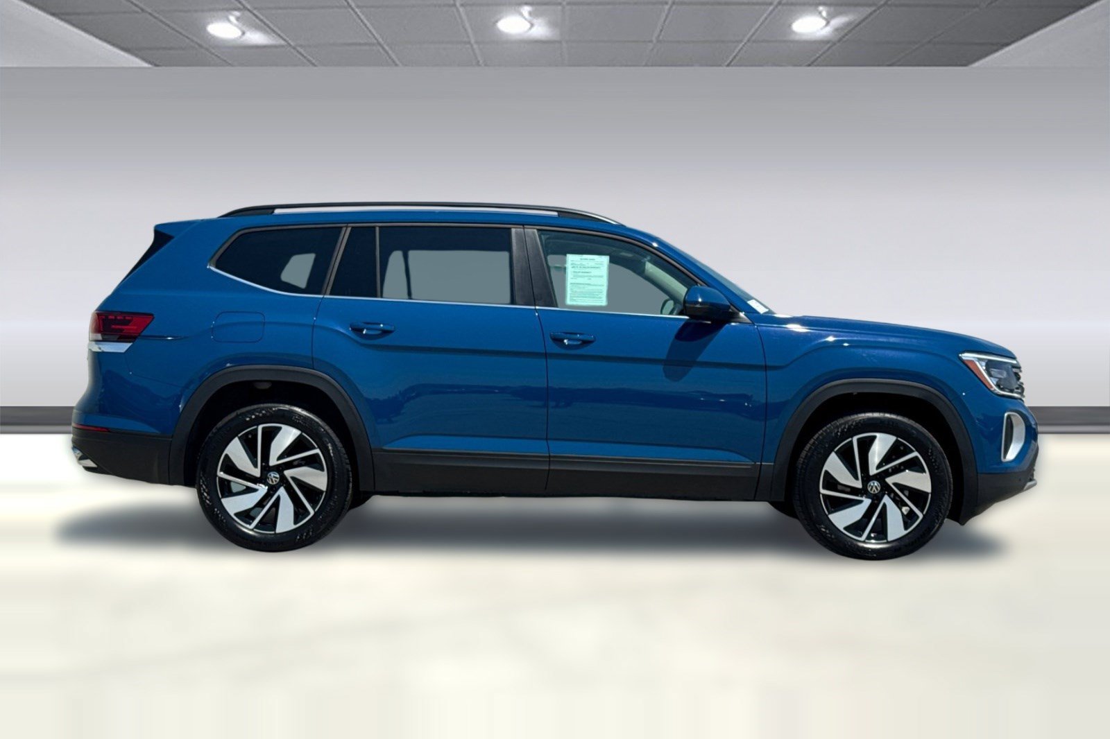 Used 2026 Volkswagen Atlas SE AWD/4WD image 8