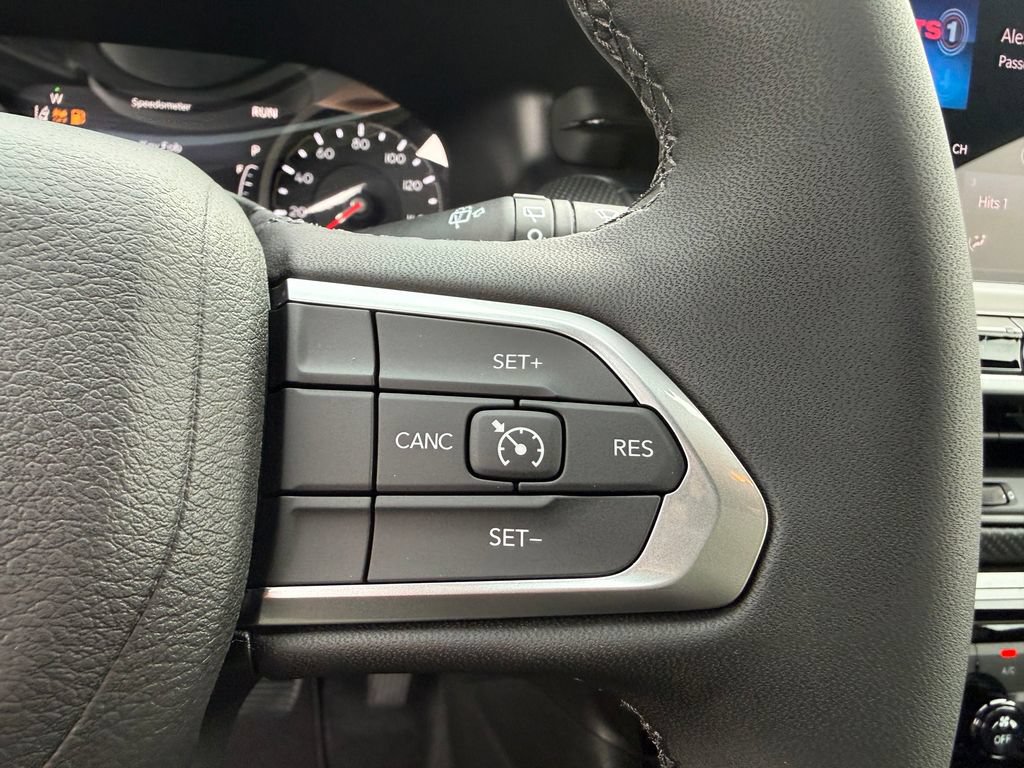 New 2026 Jeep Compass Latitude AWD/4WD image 17