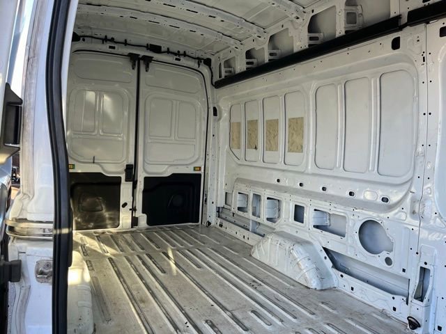 Used 2023 Ford Transit 250 148 High Roof Extended AWD image 17
