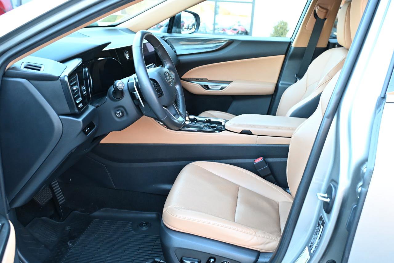 Used 2023 Lexus NX 350 AWD image 17