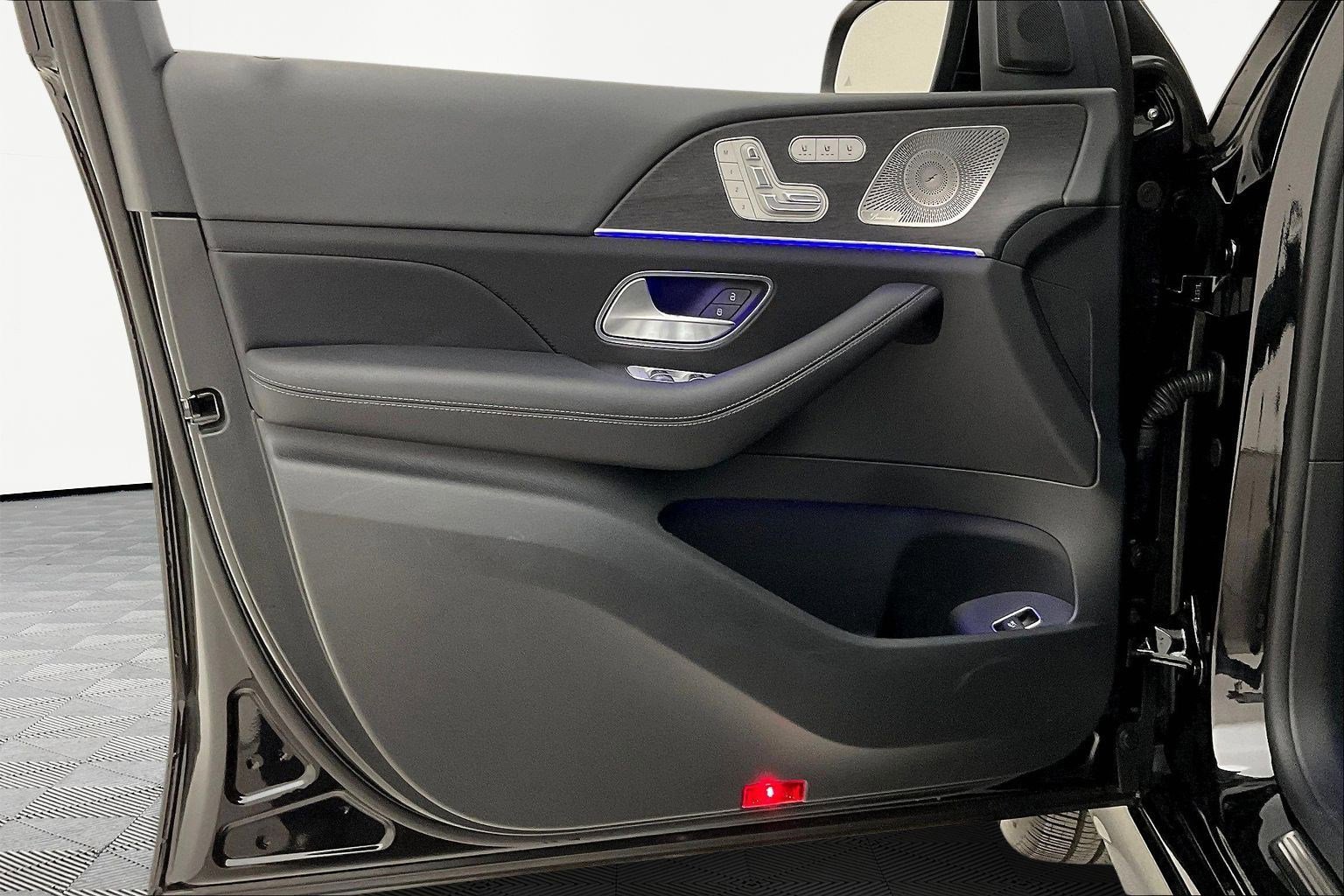 Certified 2025 Mercedes-Benz GLE 350 4MATIC image 20