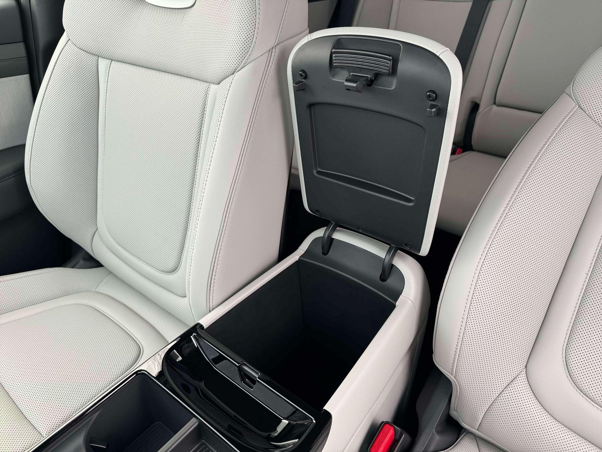New 2026 Hyundai Tucson Limited AWD/4WD image 18