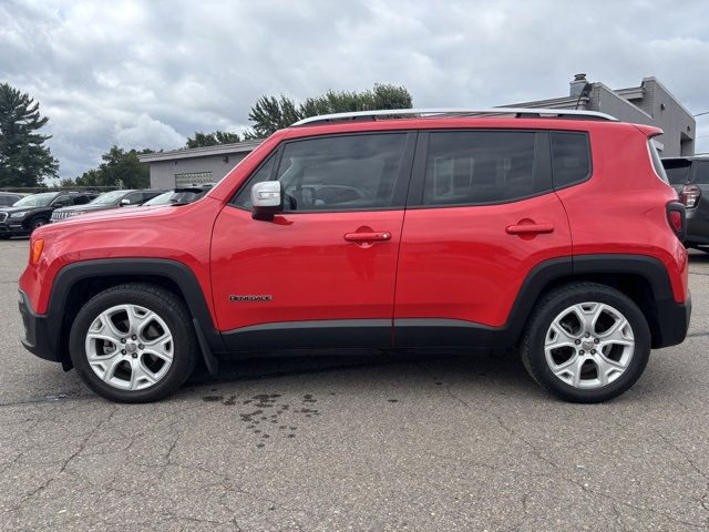 Used 2018 Jeep Renegade Limited image 4