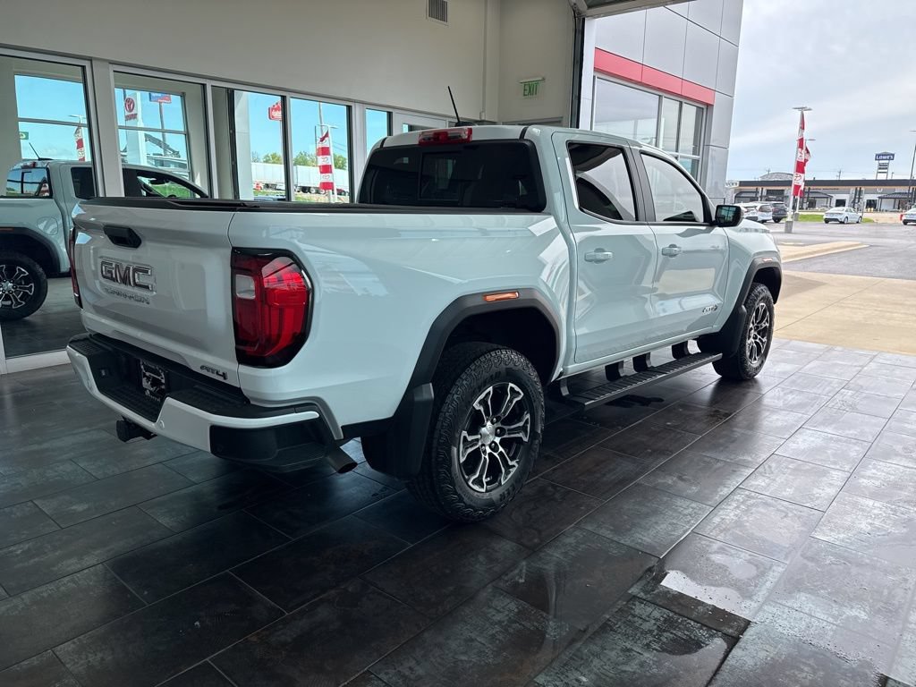 Used 2025 GMC Canyon AT4 AWD/4WD image 7