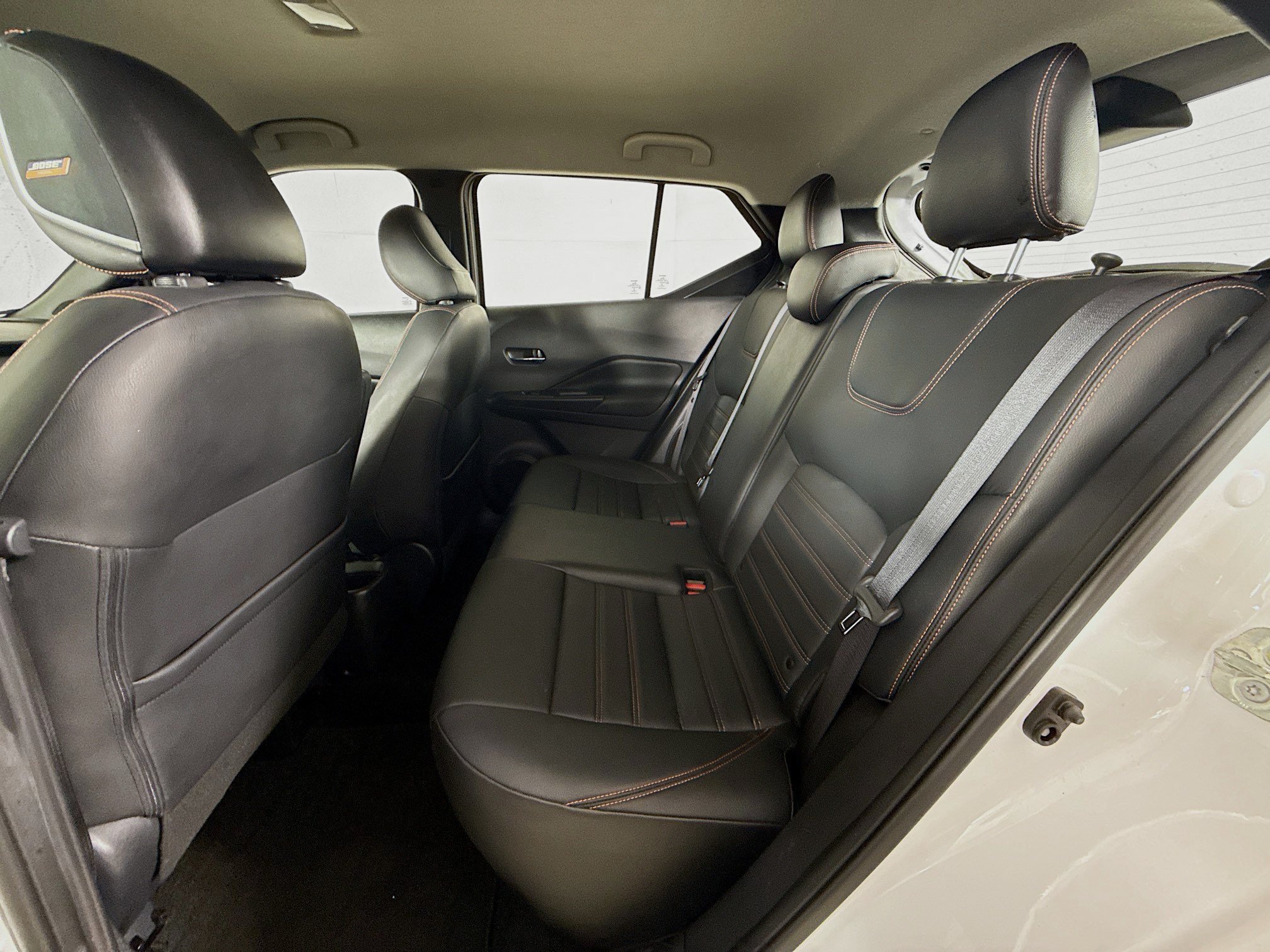 Used 2019 Nissan Kicks SR w/ SR Premium Package FWD image 28
