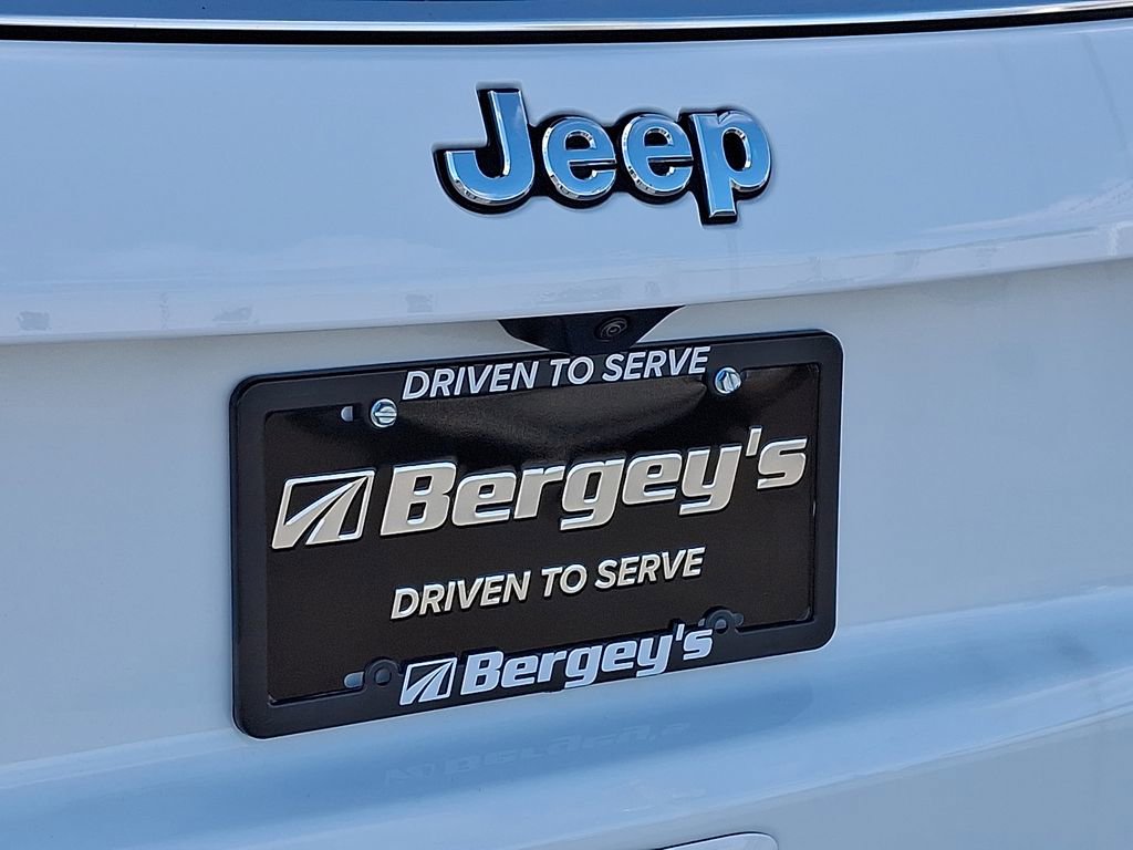 Used 2024 Jeep Compass Limited image 34