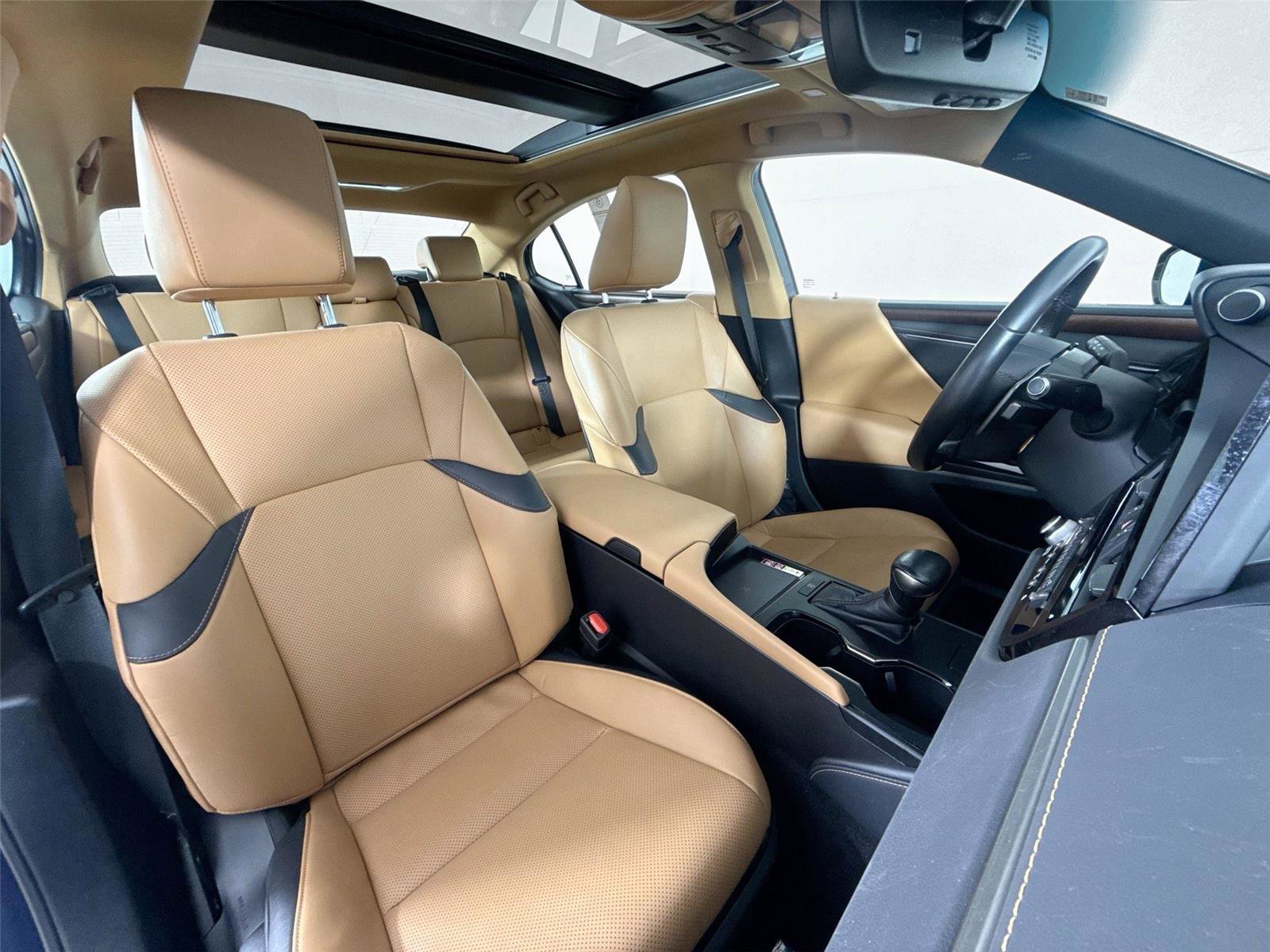 Used 2023 Lexus ES 350 w/ Premium Package image 38